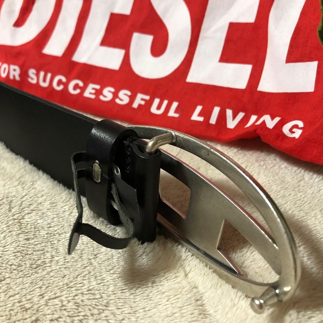美品　DIESEL ディーゼル　ブラックベルト オーバルバックル　レザー　黒