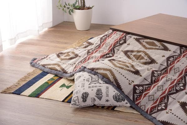 おしゃれ ふかふか かわいい オルテガ 暖かい 長方形 こたつ布団 民族柄