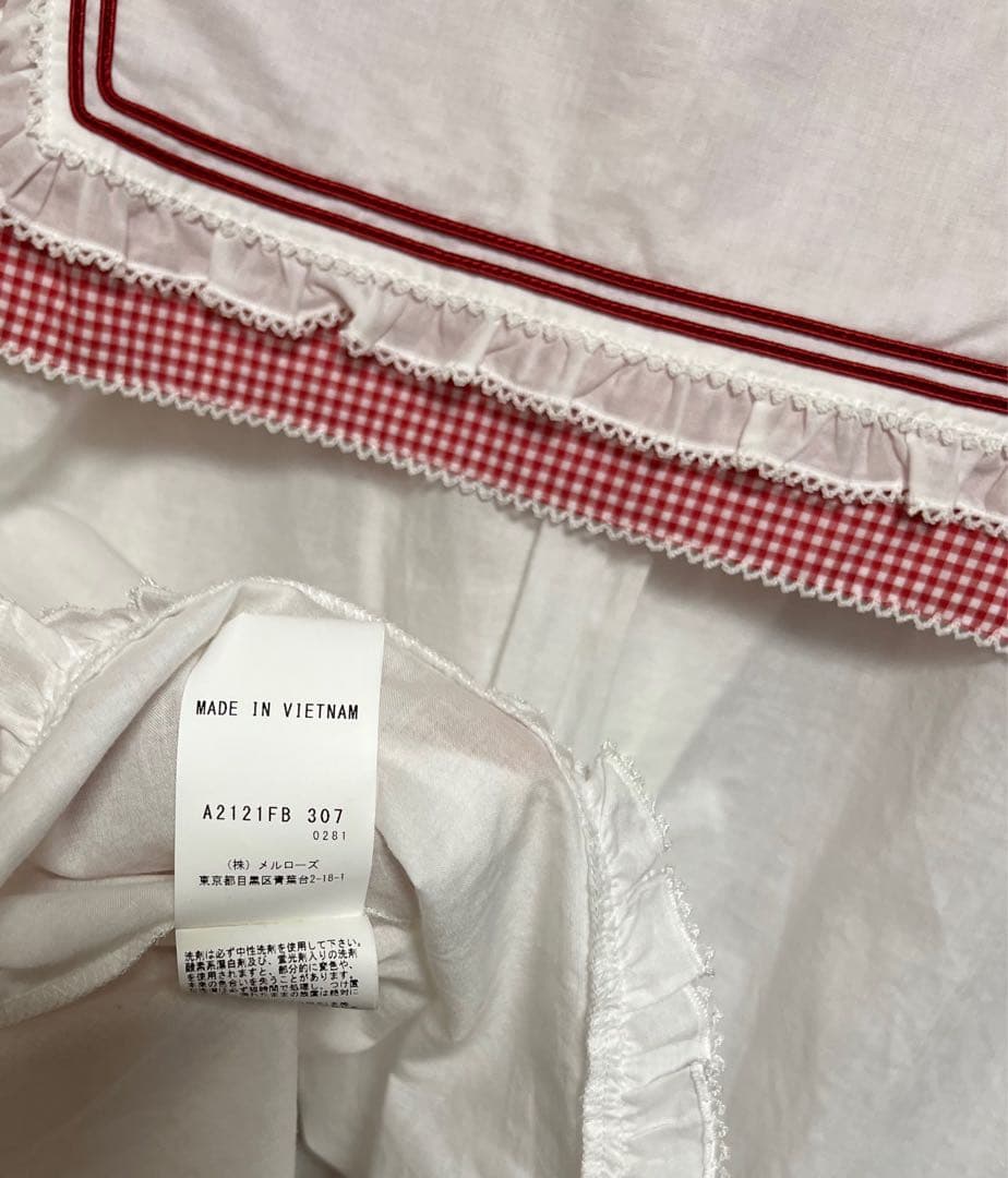 ピンクハウス　ギンガムうさぎ　いちご　刺繍　セーラー　ブラウス　赤　白