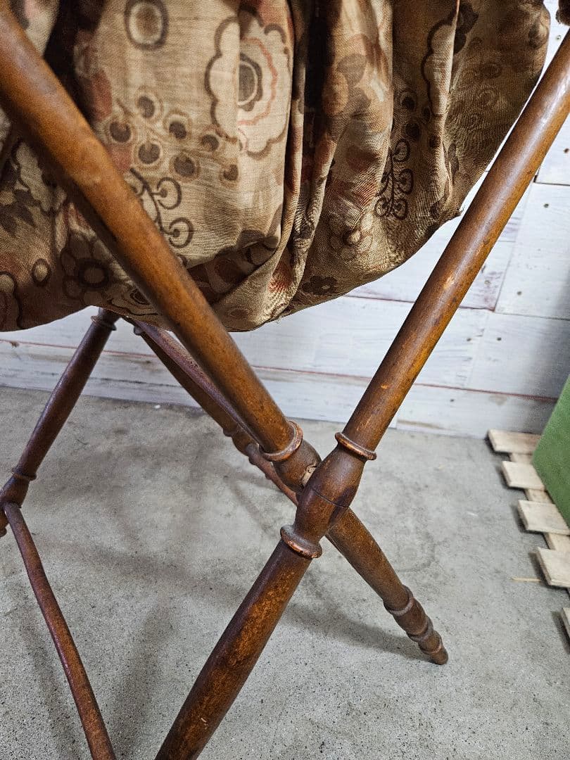 フランスアンティーク ソーイングスタンド 木製×ファブリック フリンジ 小物入れ