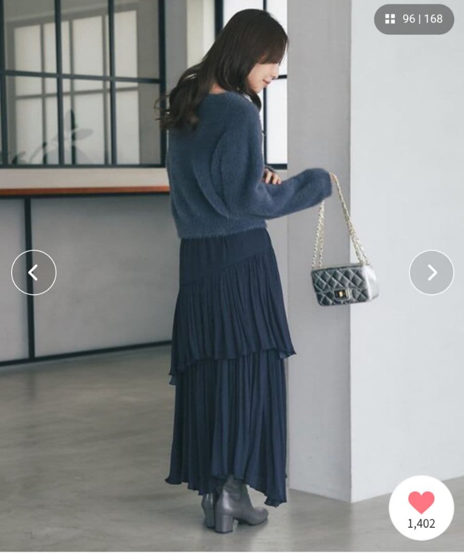 【新品未使用】ラブティックボンボン　イレヘムティアードスカート　ネイビー