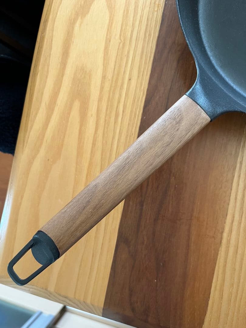 【美品】VERMICULAR 鋳鉄フライパン 26cm　蓋ナシ　レシピ本付き