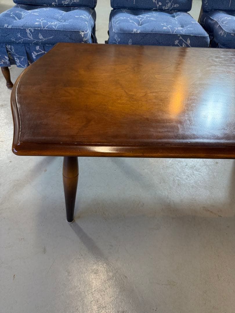 飛騨産業　テーブル（キツツキマーク）