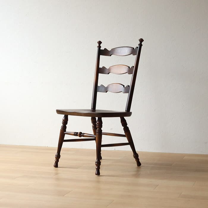 アンティーク 飛騨産業ウィンザーチェア ブナ材 キツツキ 無垢材②