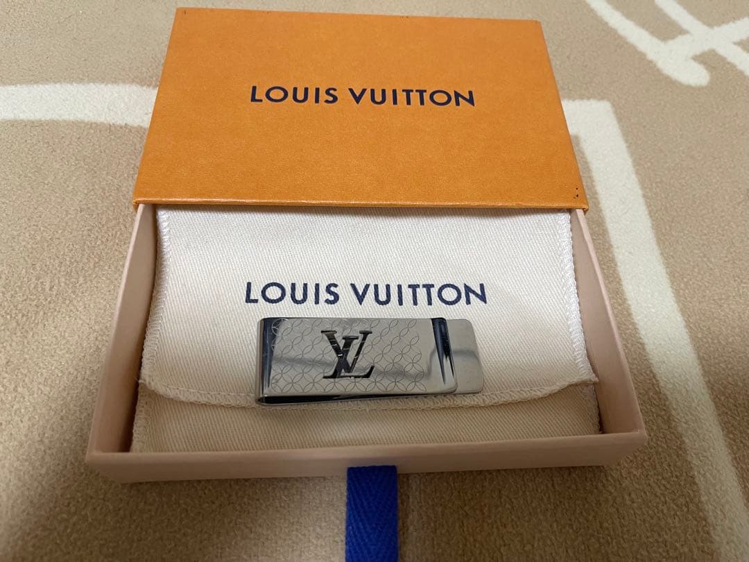 ルイヴィトン　シャンゼリゼ　マネークリップ