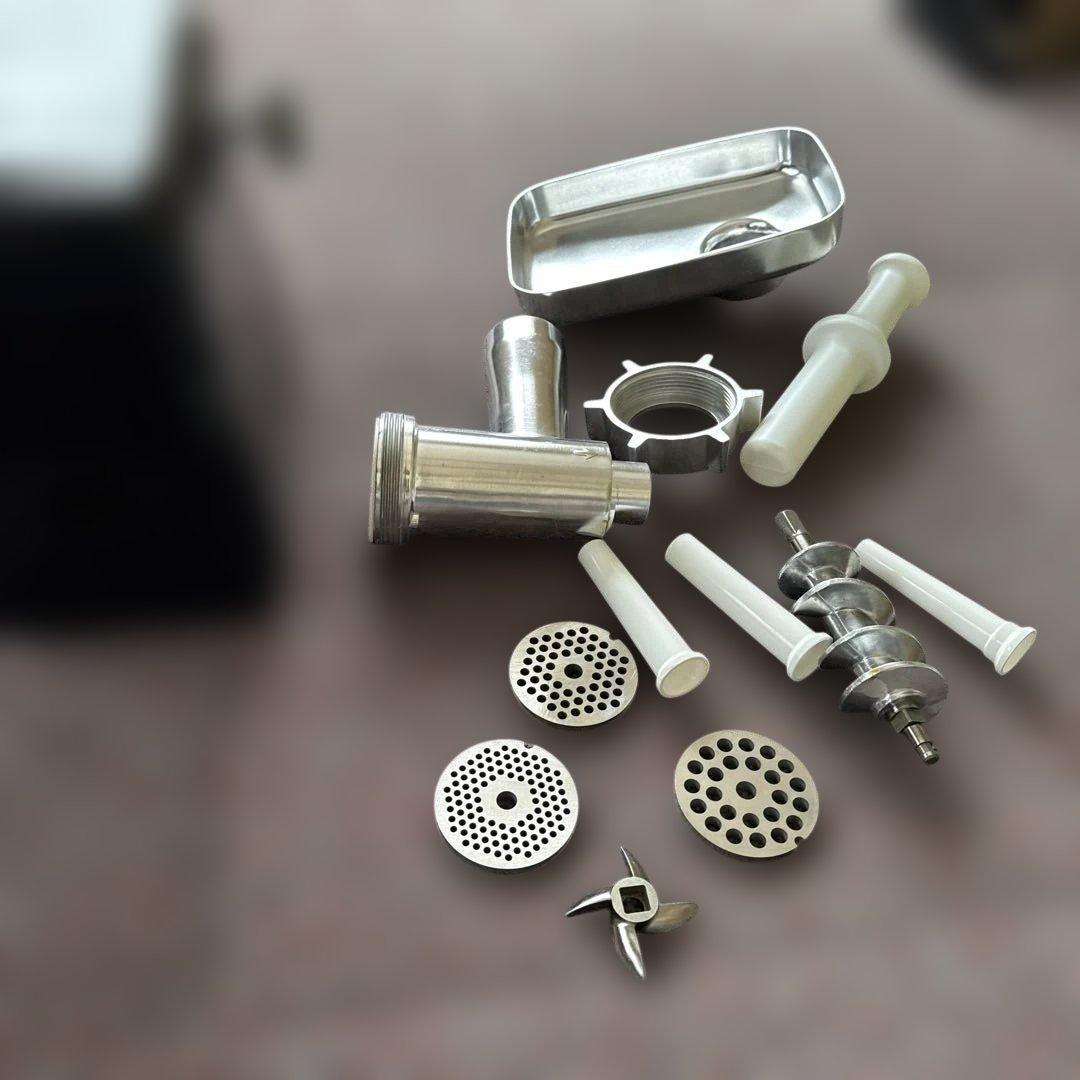 【新品同様ミキサー 】肉挽き機能付き ブラック シルバー