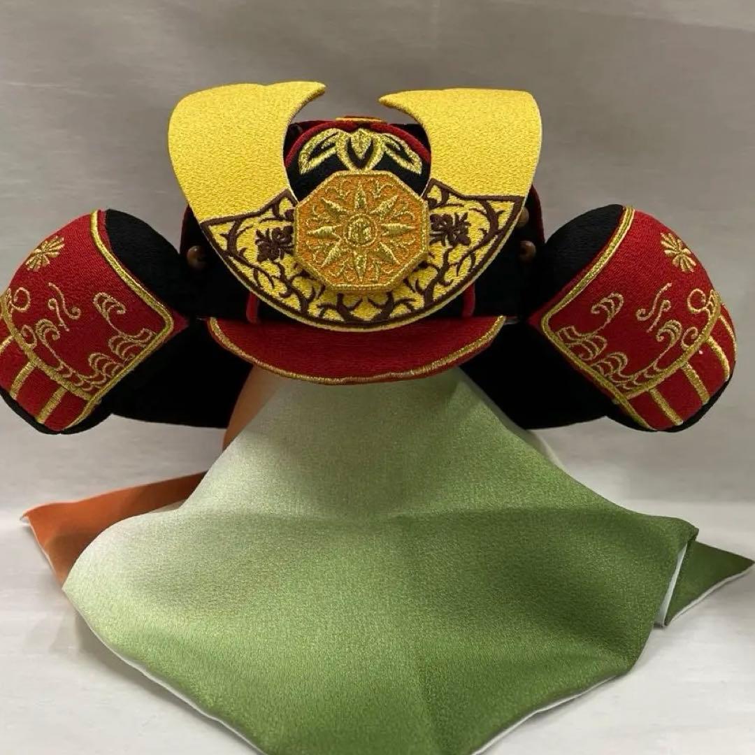 端午の節句　ちりめんぬいぐるみ着用兜