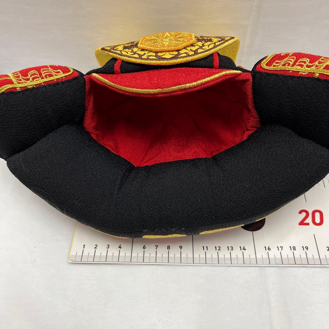 端午の節句　ちりめんぬいぐるみ着用兜