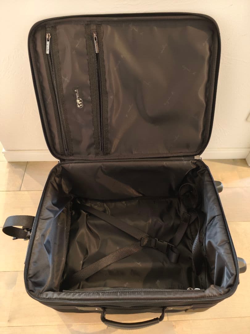 アニエス・ベー ボヤージュ　スーツケース　キャリーケース