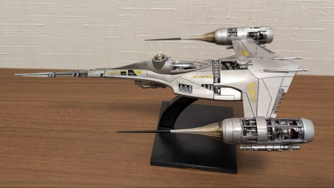 バンダイ スター・ウォーズ マンダロリアン N-1スターファイター 　完成品