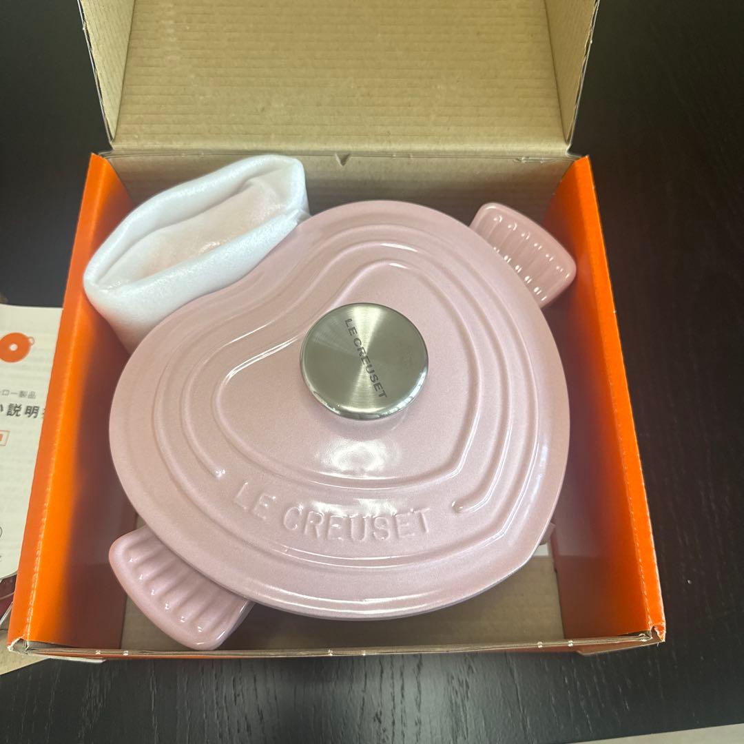 ル・クルーゼ　ココットダムール　ピンク　ハート