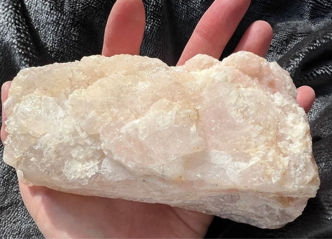 超希少　ピンクペタライト　特大原石