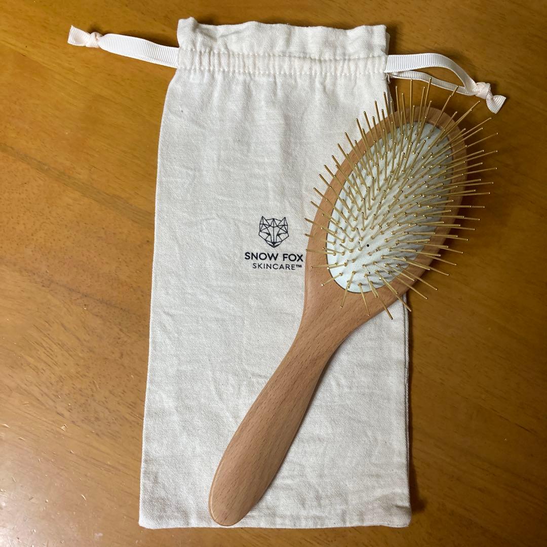  FOX SKINCARE 木製ヘアブラシ 収納袋付き