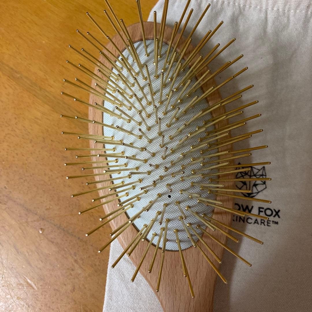  FOX SKINCARE 木製ヘアブラシ 収納袋付き