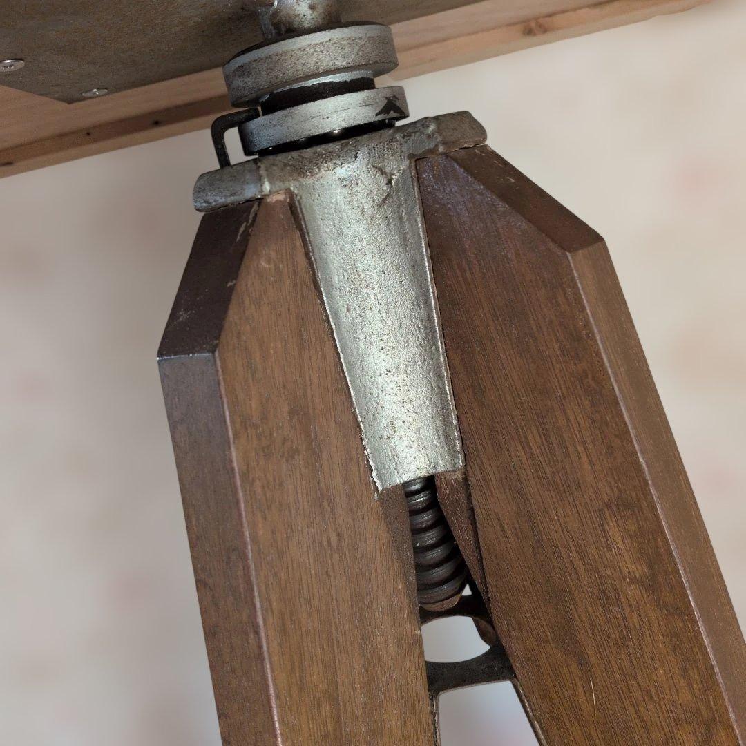 ブロカントフランス天板木製三脚式正方形回転テーブル