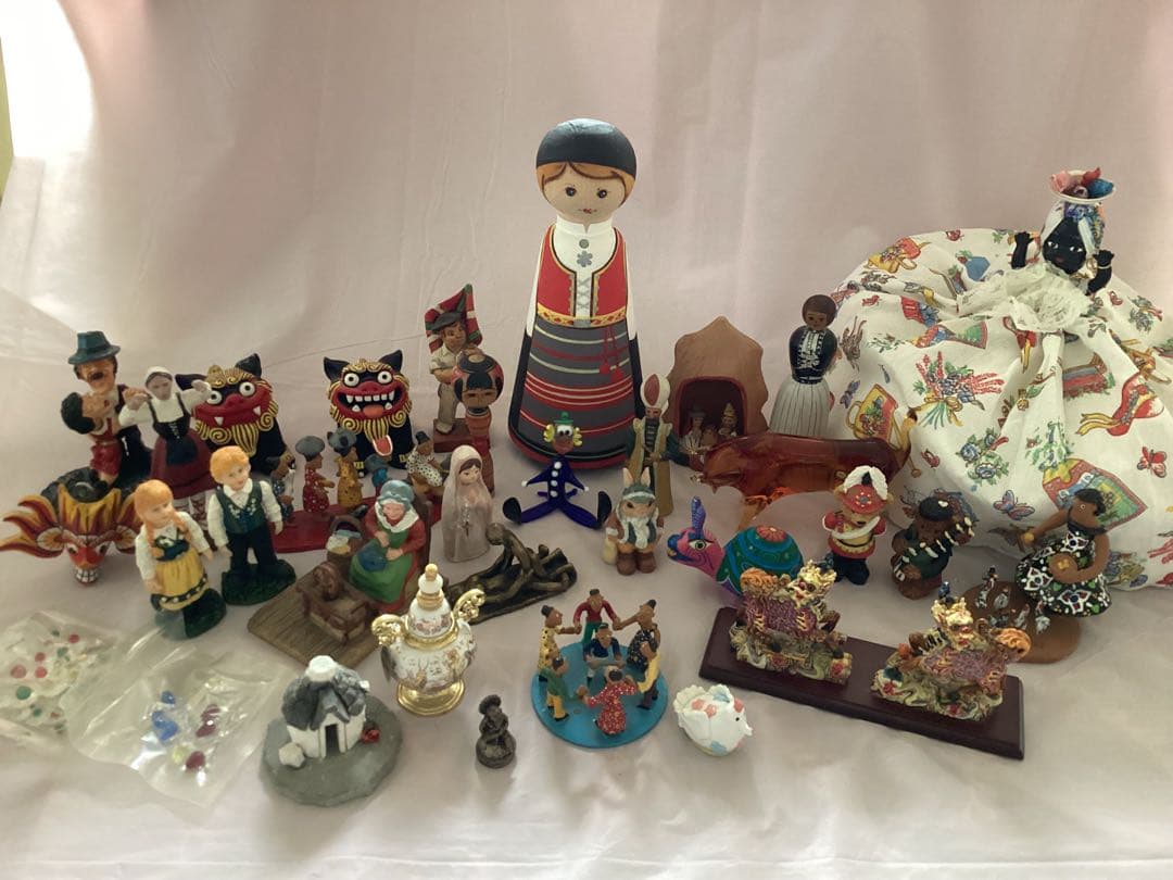 世界民芸品セット 伝統工芸品　海外旅行土産　合計33個まとめ売り　バラエティ