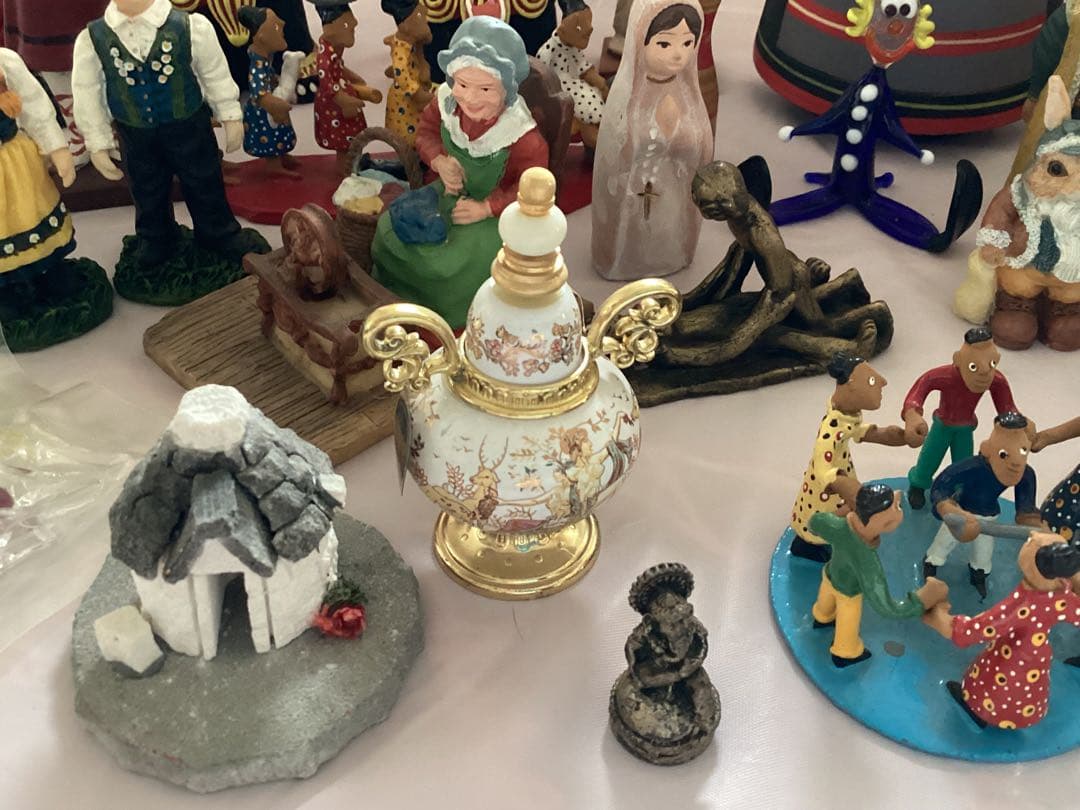 世界民芸品セット 伝統工芸品　海外旅行土産　合計33個まとめ売り　バラエティ