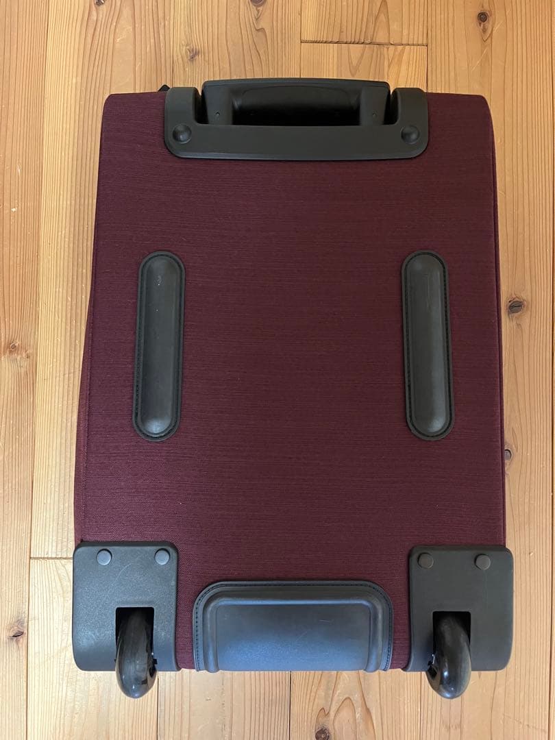 新品未使用品　BURTON バートン　キャリーバッグ 約40L