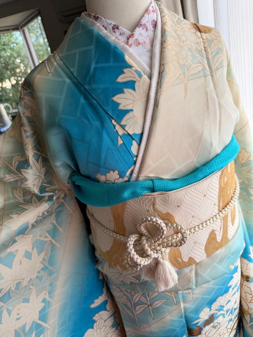 振袖フルセット アイボリー×ブルーグラデ 金箔金駒刺繍