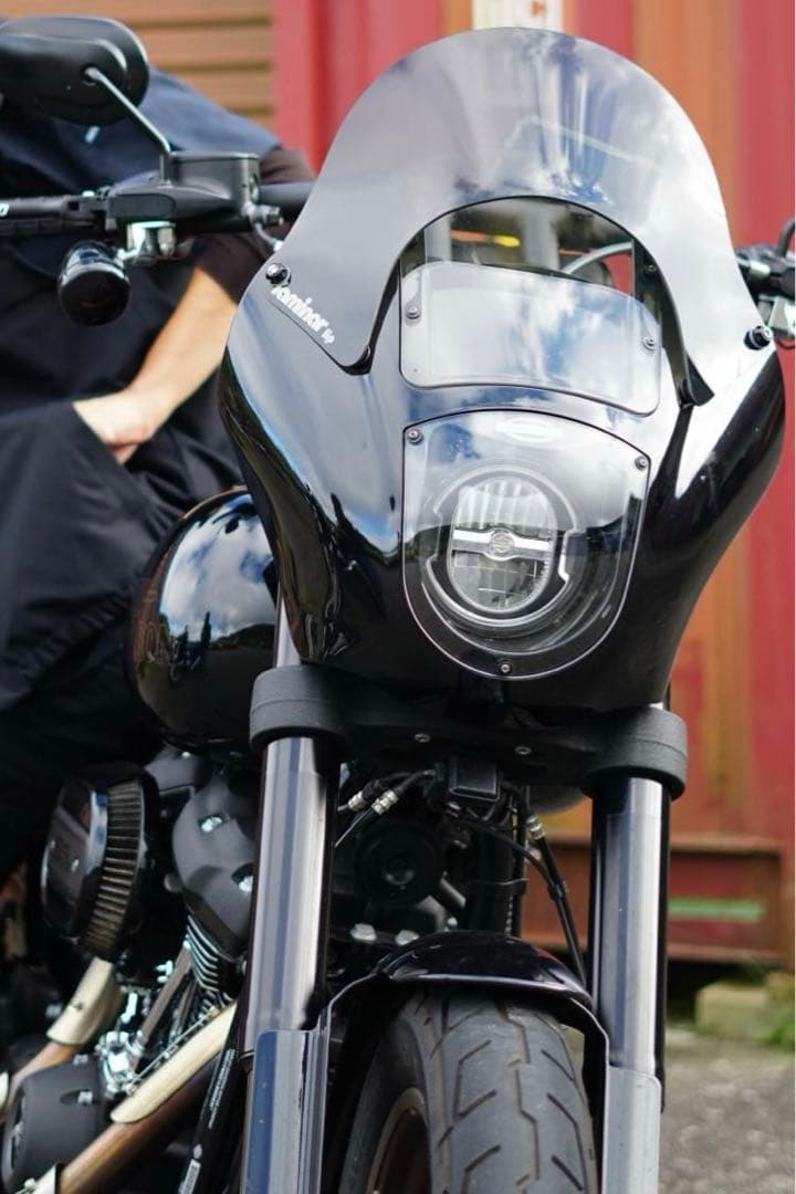 ハーレー純正 クォーターフェアリング ビビットブラック laminarリップ付き