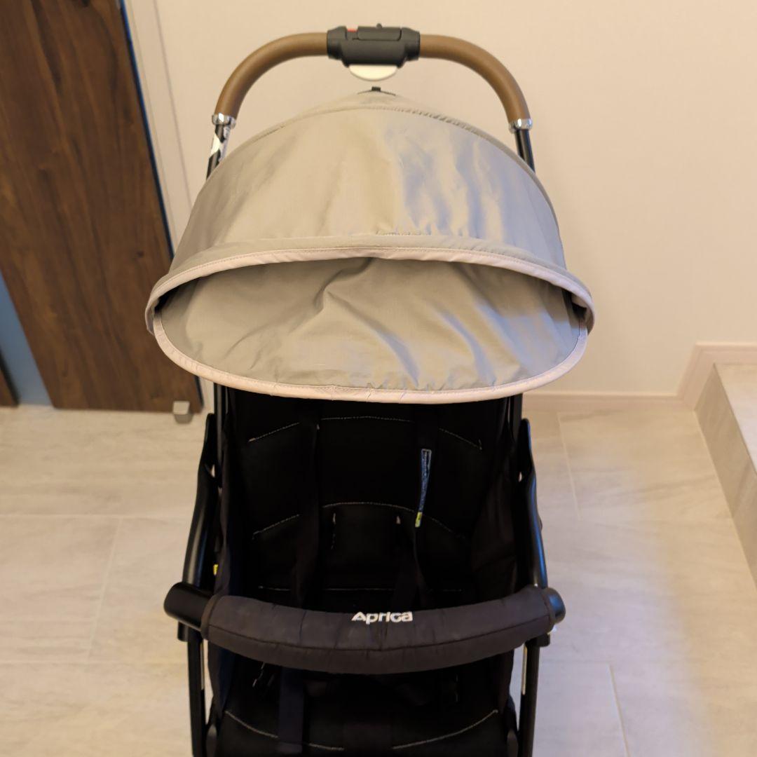 折りたたみ式ベビーカー マジカルエアークッション