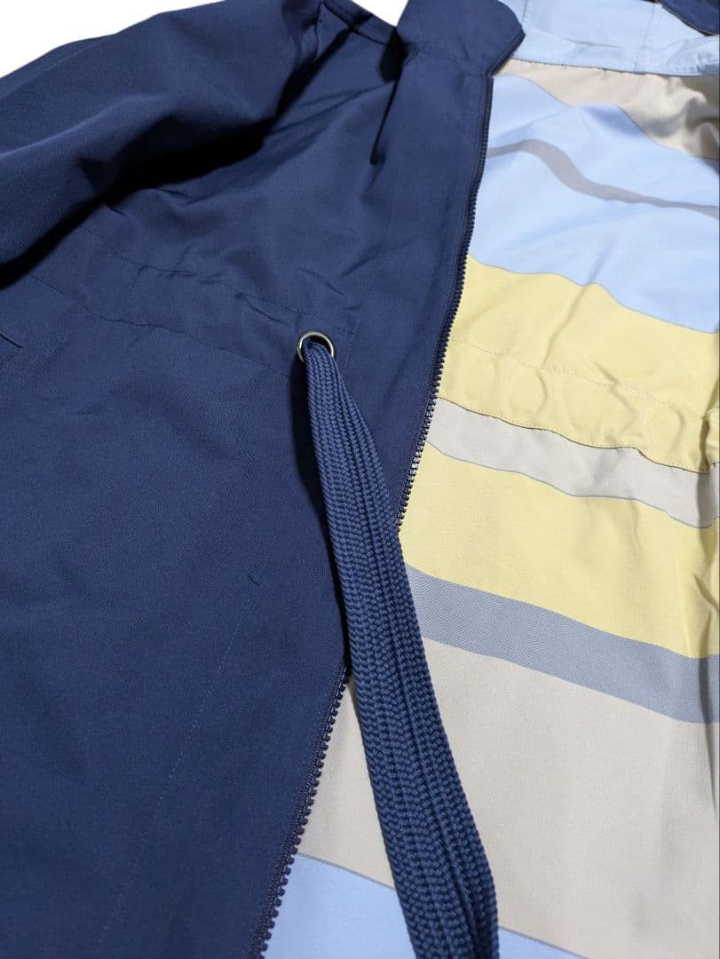 新品　ドゥクラッセ　DoCLASSE　二重織　リバーシブル・フードコート