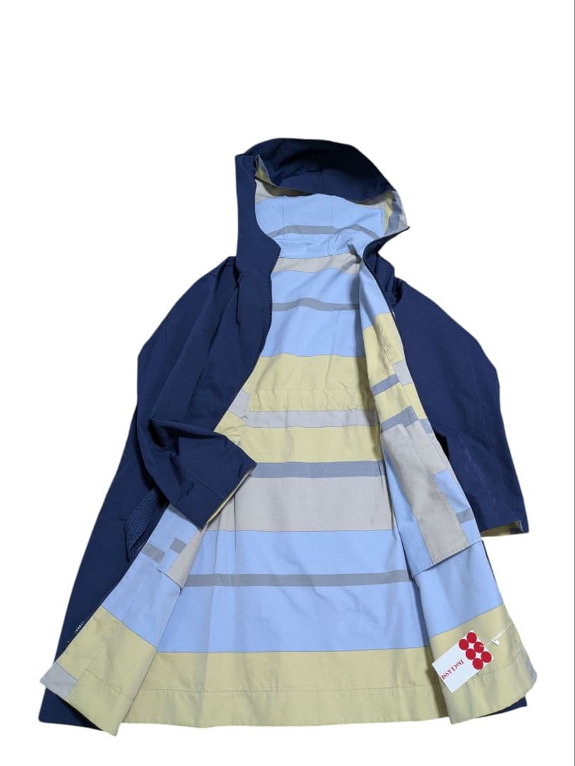 新品　ドゥクラッセ　DoCLASSE　二重織　リバーシブル・フードコート