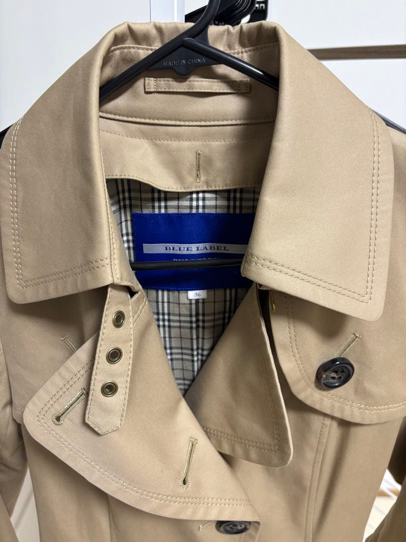 美品バーバリーブルーレーベル　トレンチコート