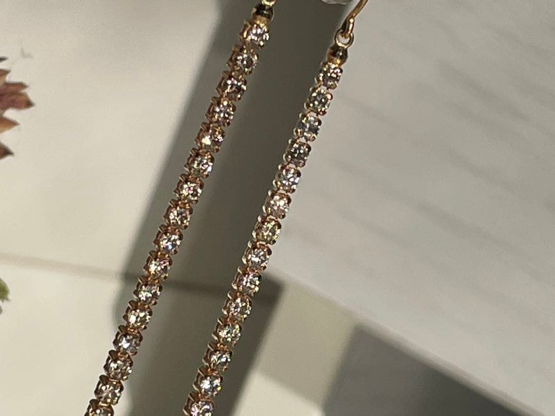 アビ 年末セール！　１ct ダイヤ　ロングピアス　K18 ご褒美に♡