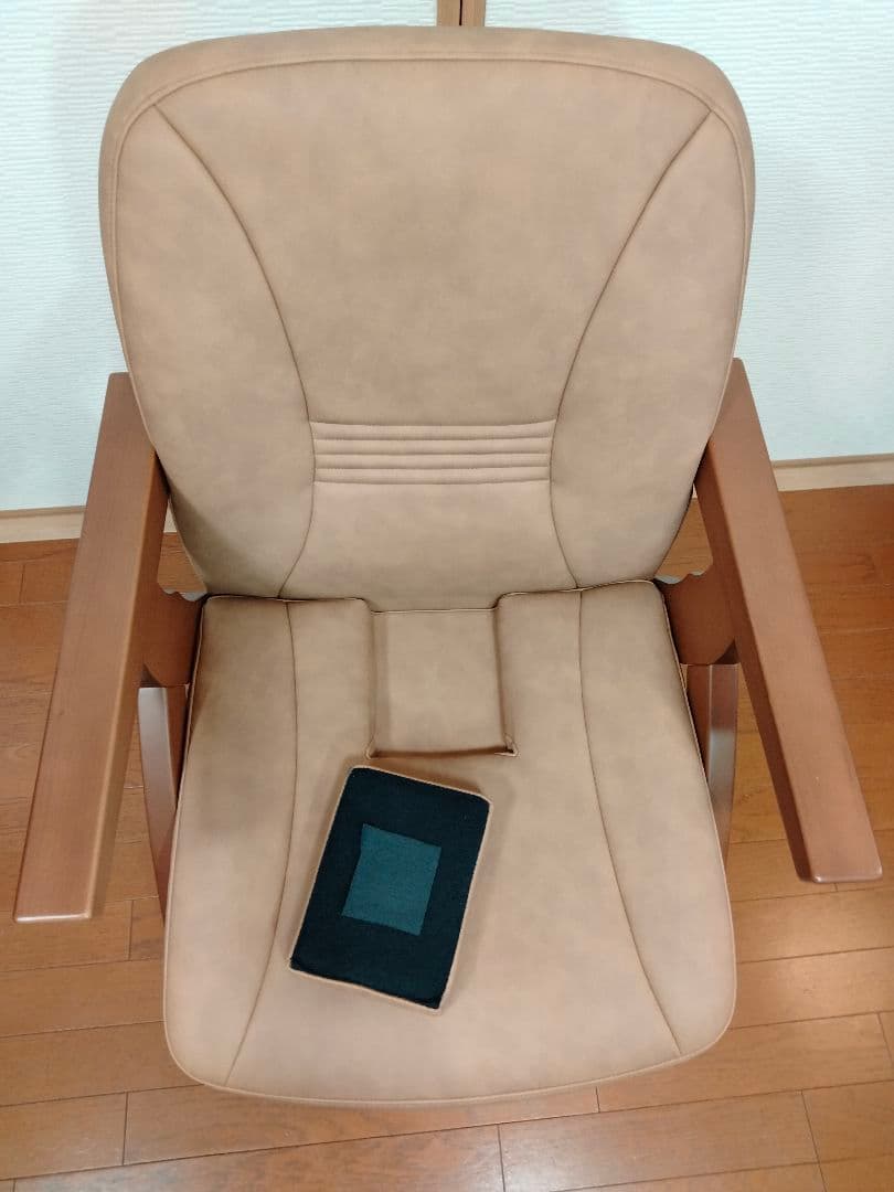 ポスチャーサポートチェア PSC-IV アーモンド