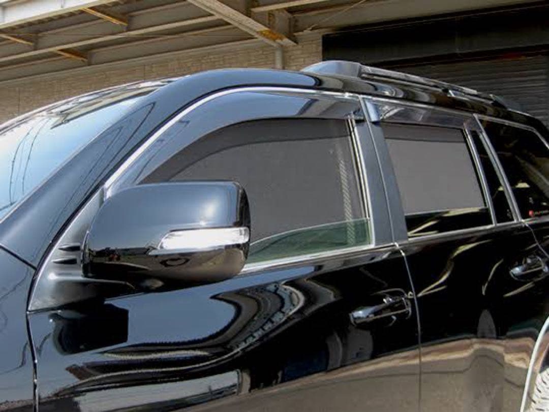 ELFORD ランドクルーザープラド・１５０系（全年式）専用レーザーシェード