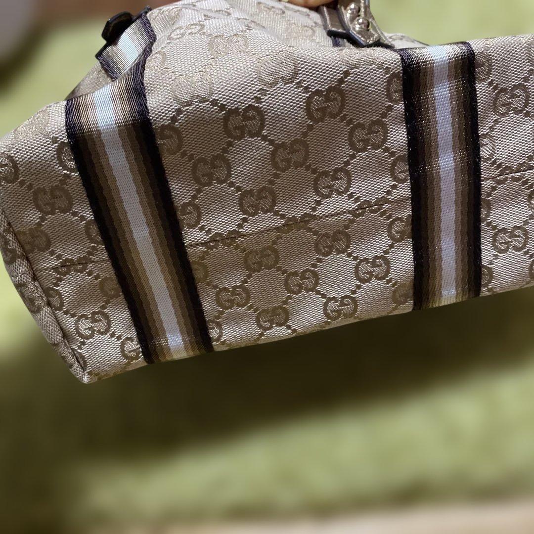 れ*ん様 グッチ　GUCCI ロゴ　ロゴ入り　トートバッグ　ハンドバッグ　バッグ