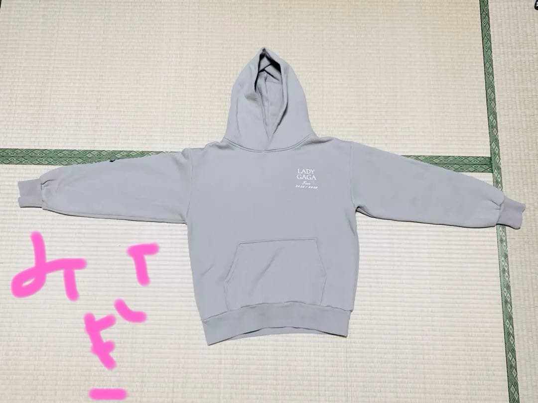 Lady Gaga The MAYHEM Ball 公式限定パーカー　新品　L