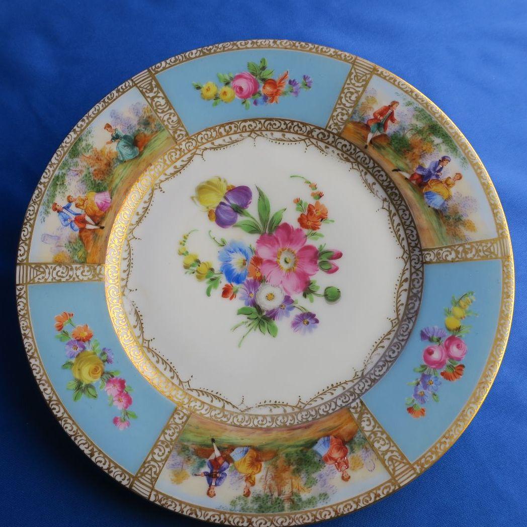 独創的でありながらエレガントなドレスデンのプレート（22.5cm）