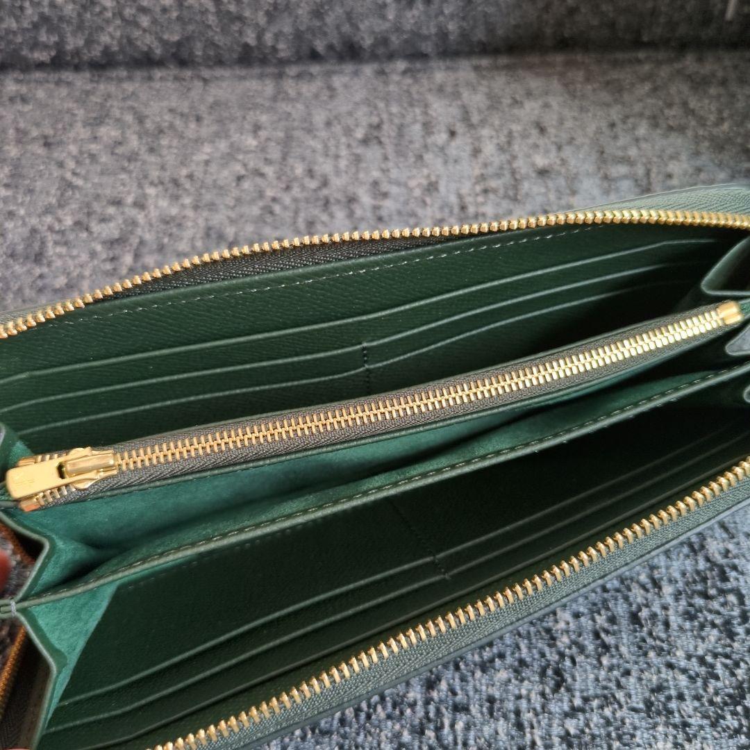 【未使用】KUBERA クベラ シュランケンカーフ ラウンドファスナー長財布