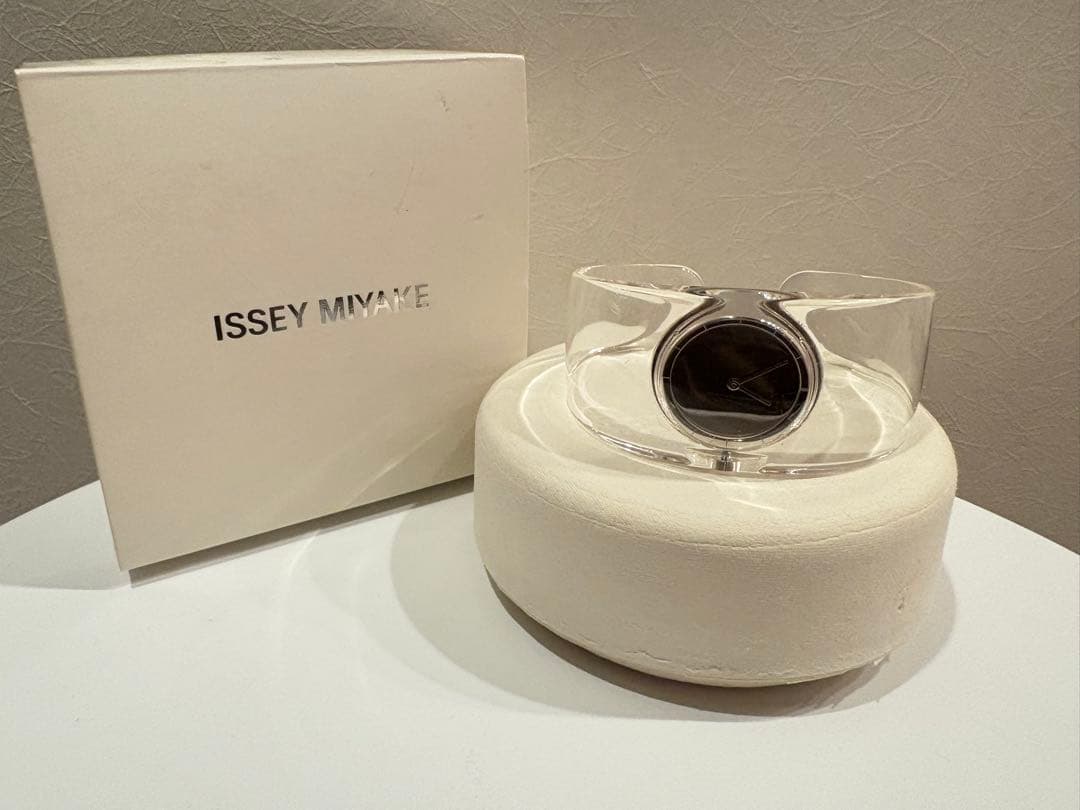 ISSEY MIYAKE 腕時計
