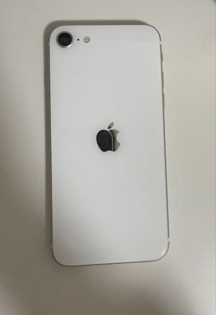 Apple iPhone SE 第二世代 64GB