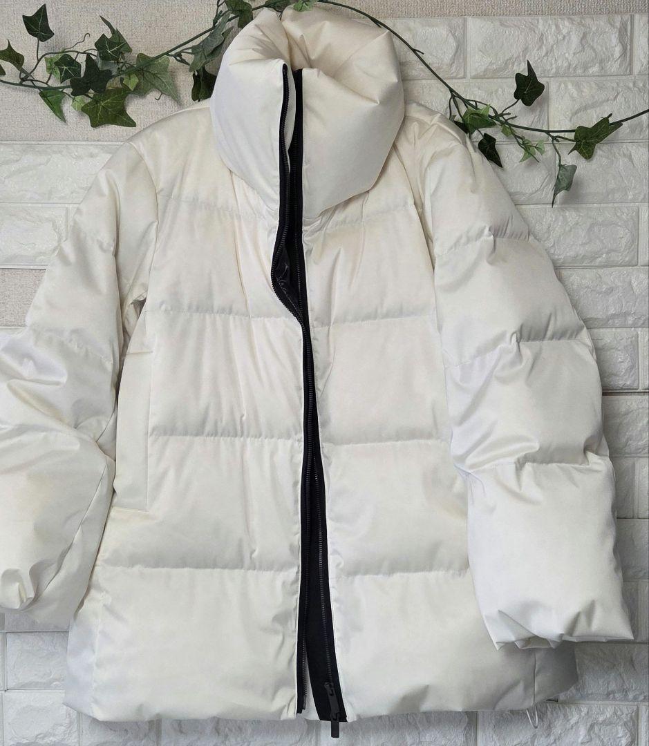 UNIQLO +J ホワイト ダウンジャケット スタンドカラー S
