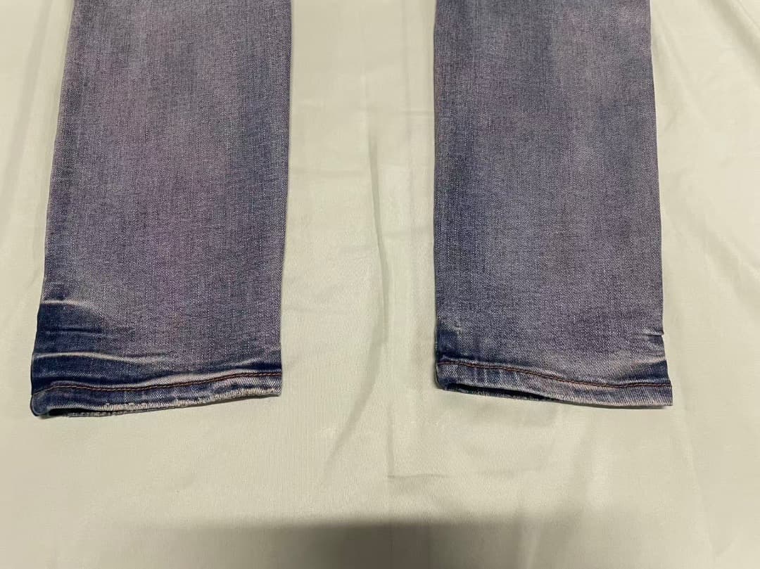 AMIRI スリムジーンズ プルーメンズ