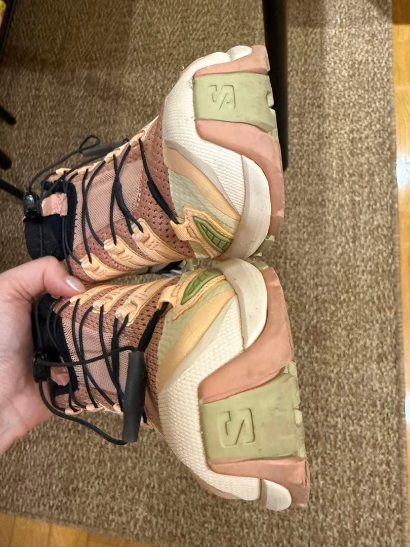 リ*サ様 SALOMON XA PRO 3D V9 24センチ