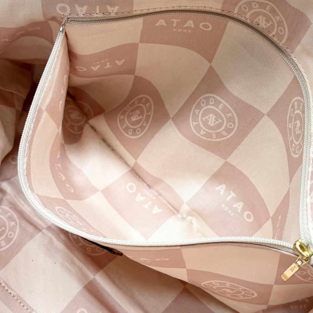 極美品✨アタオ ウィークデー トートバッグ レザー 肩掛け A4可 トープ