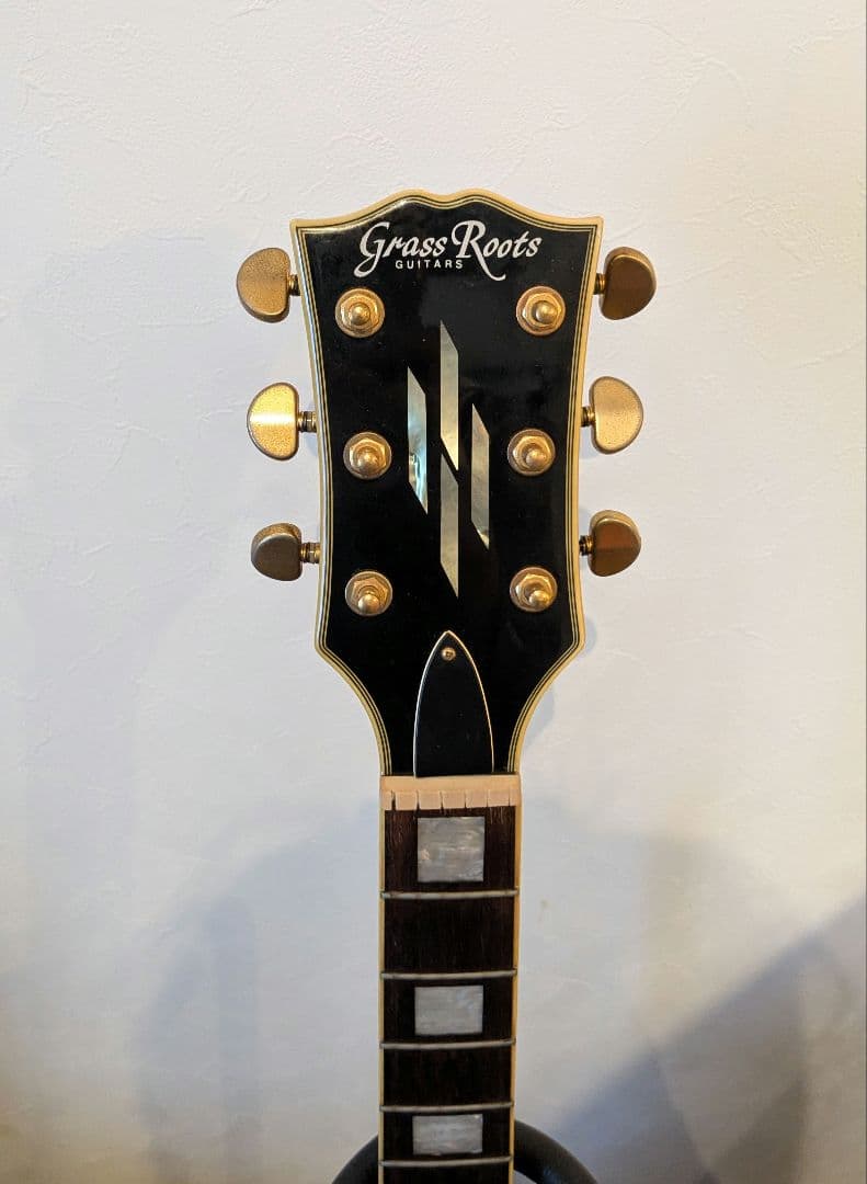 GrassRoots エレキギター ブラック レスポールタイプ