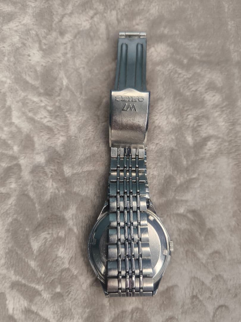 SEIKO　AUTOMATIC LM　25JEWELS 5606-7320