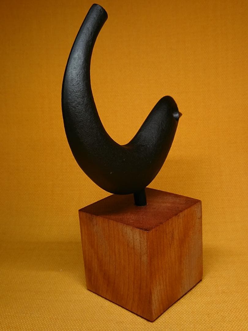 【美品】鳥　金属　彫像　オブジェ　置物　インテリア　工芸品　美術品　A3311