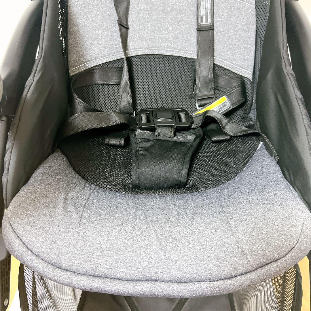 【美品】Pigeon ピジョン 軽量ベビーカー ビングル BB2 サンシェード付