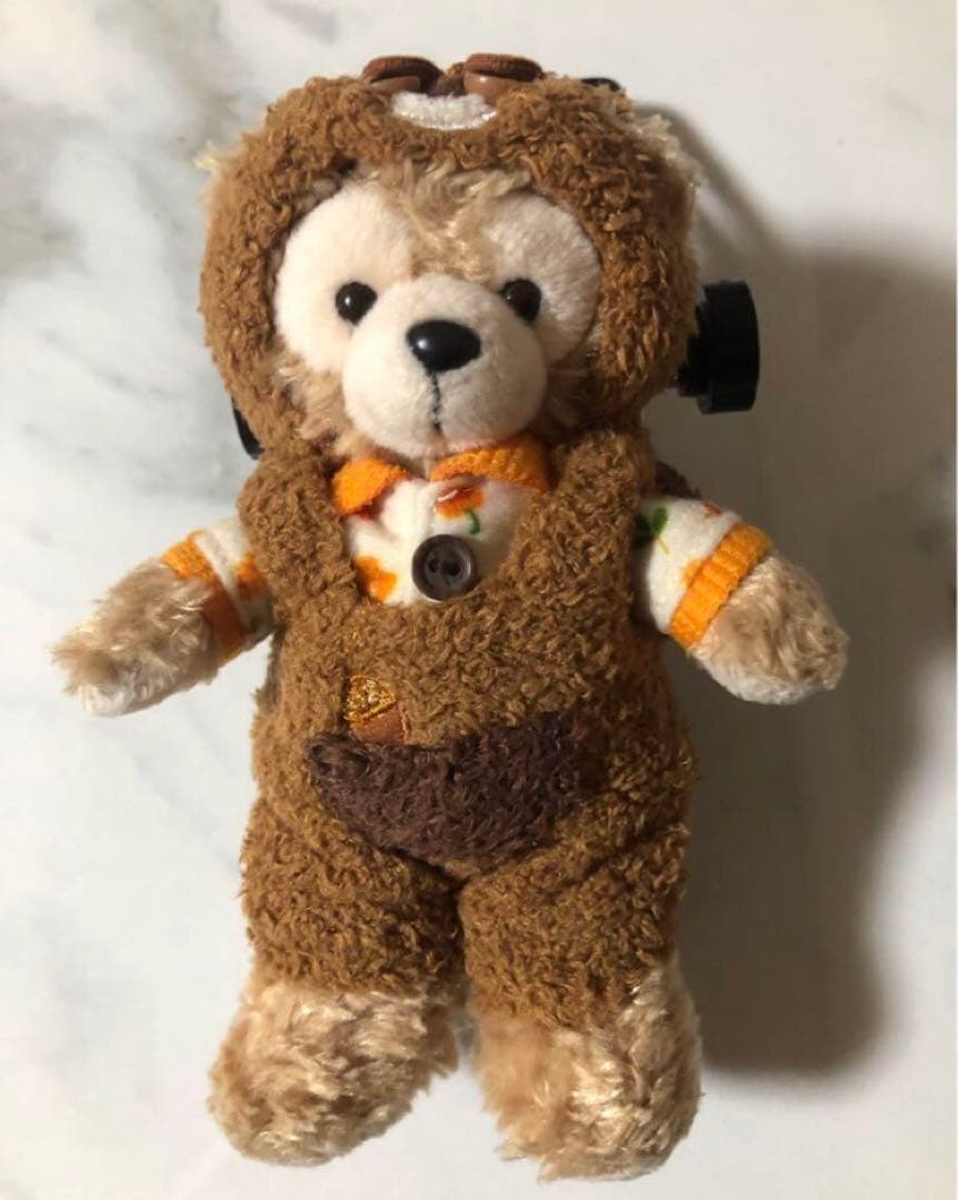 ディズニー ダッフィー 秋のぼうけん ぬいぐるみバッジ