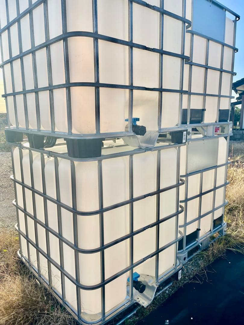 s.shimatani様 ホワイトタンク×2基