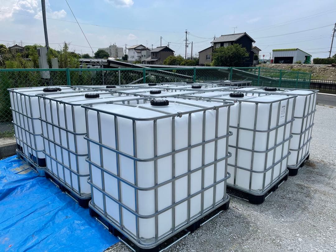 s.shimatani様 ホワイトタンク×2基