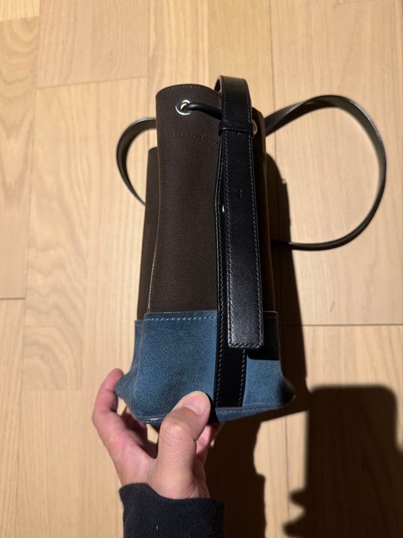 JIL SANDER ドローストリングボディバッグ