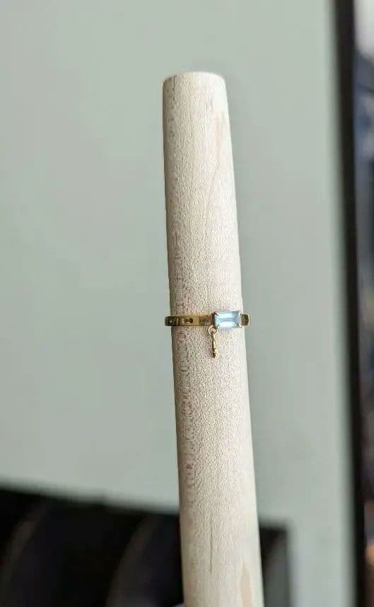 STAR JEWELRY　アクアマリン　K18　 5号